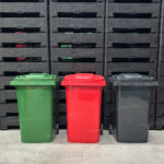 Bote de Plastico 360 Lts. / 95 Galones color Negro - Imagen 9